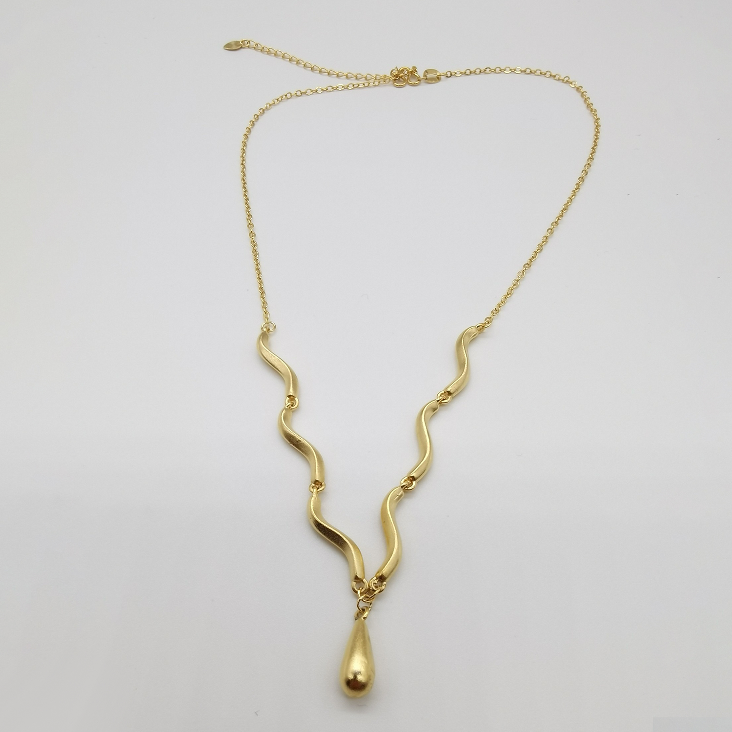 Alluvial gold vacuum electroplating 24K gold water drop necklace