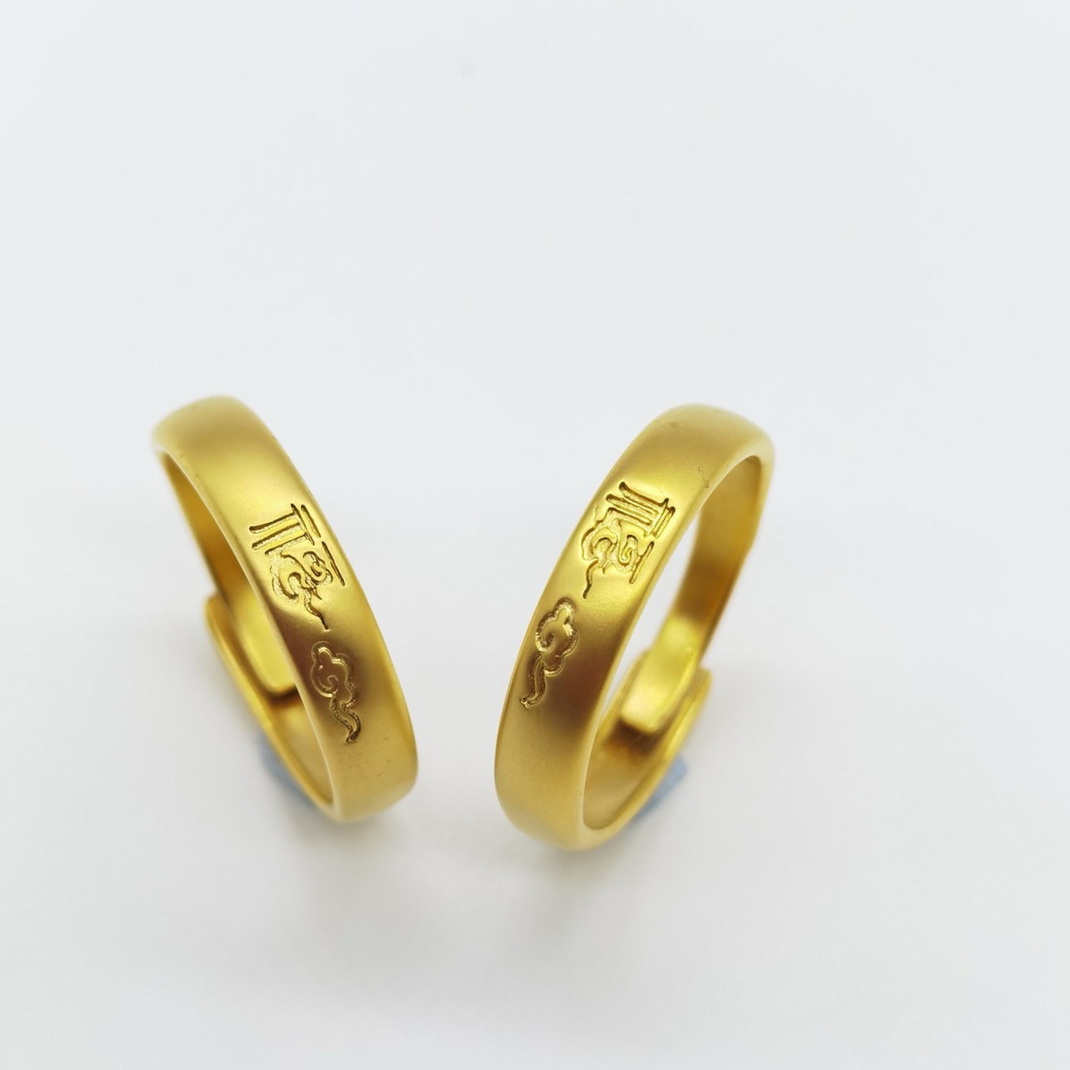 Alluvial gold ancient method vacuum electroplating 24K gold lucky cloud live circle couple ring