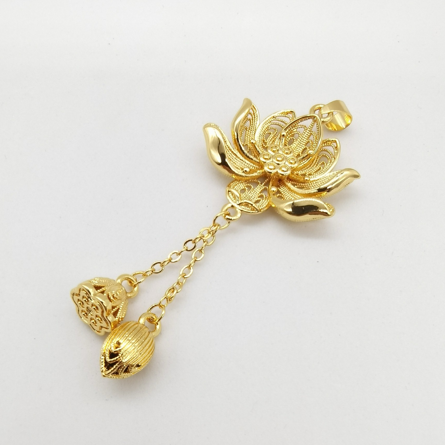 Alluvial gold ancient method vacuum electroplating 24K gold lotus pendant for joy of two generations