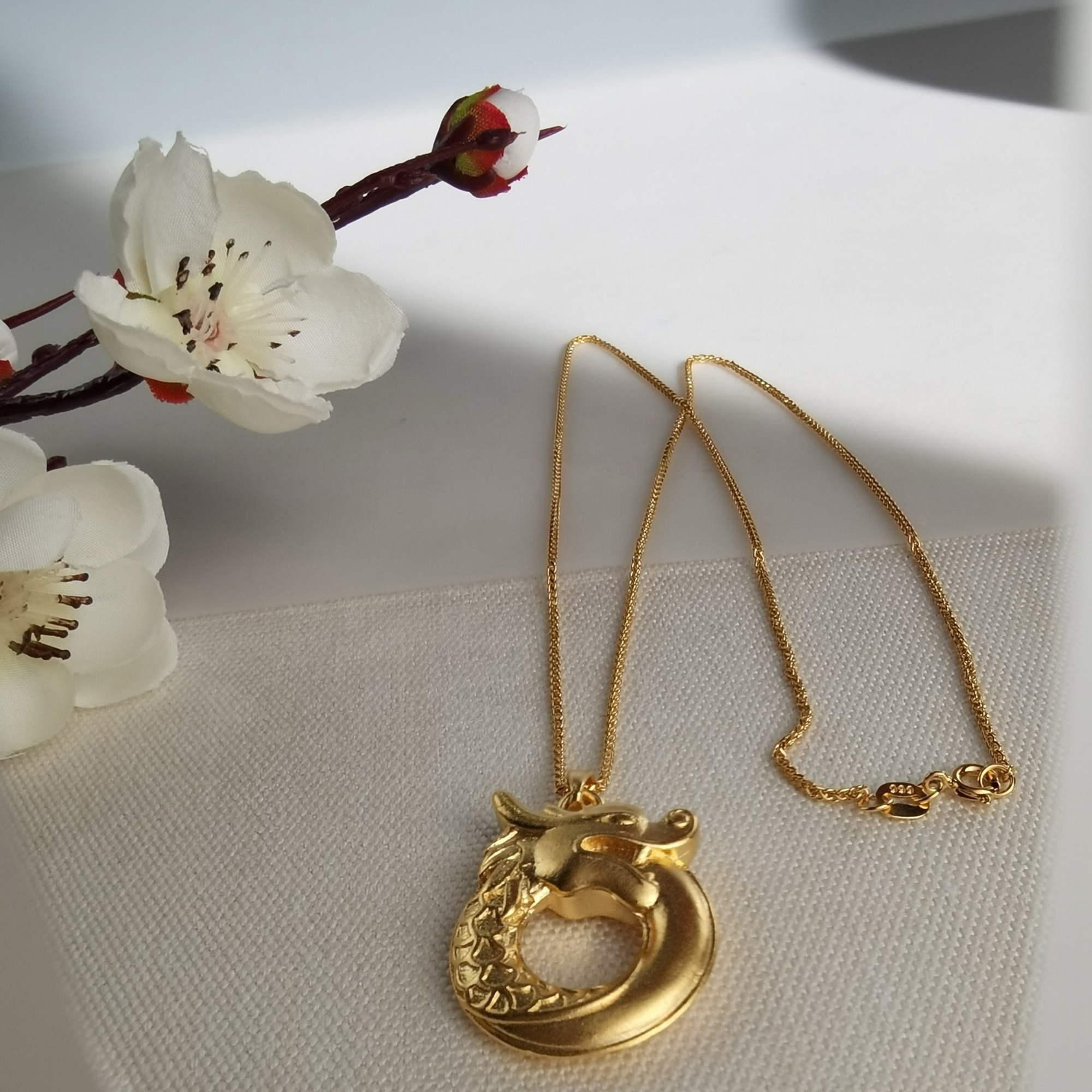 Alluvial Gold Ancient Method Vacuum Electroplating 24K Gold Hongfu Golden Dragon Necklace