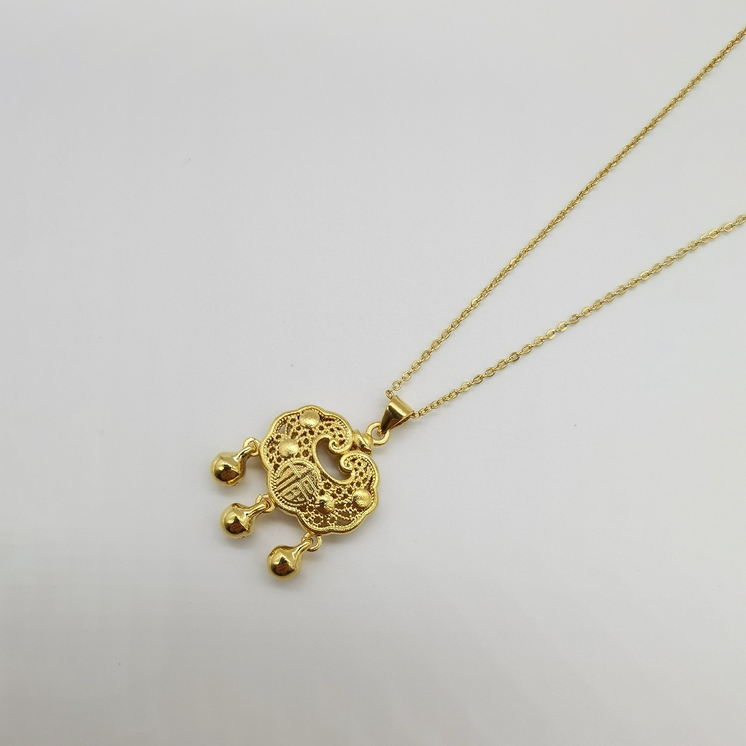 Alluvial gold ancient method vacuum electroplating 24K gold hollow peace lock necklace with blessing character