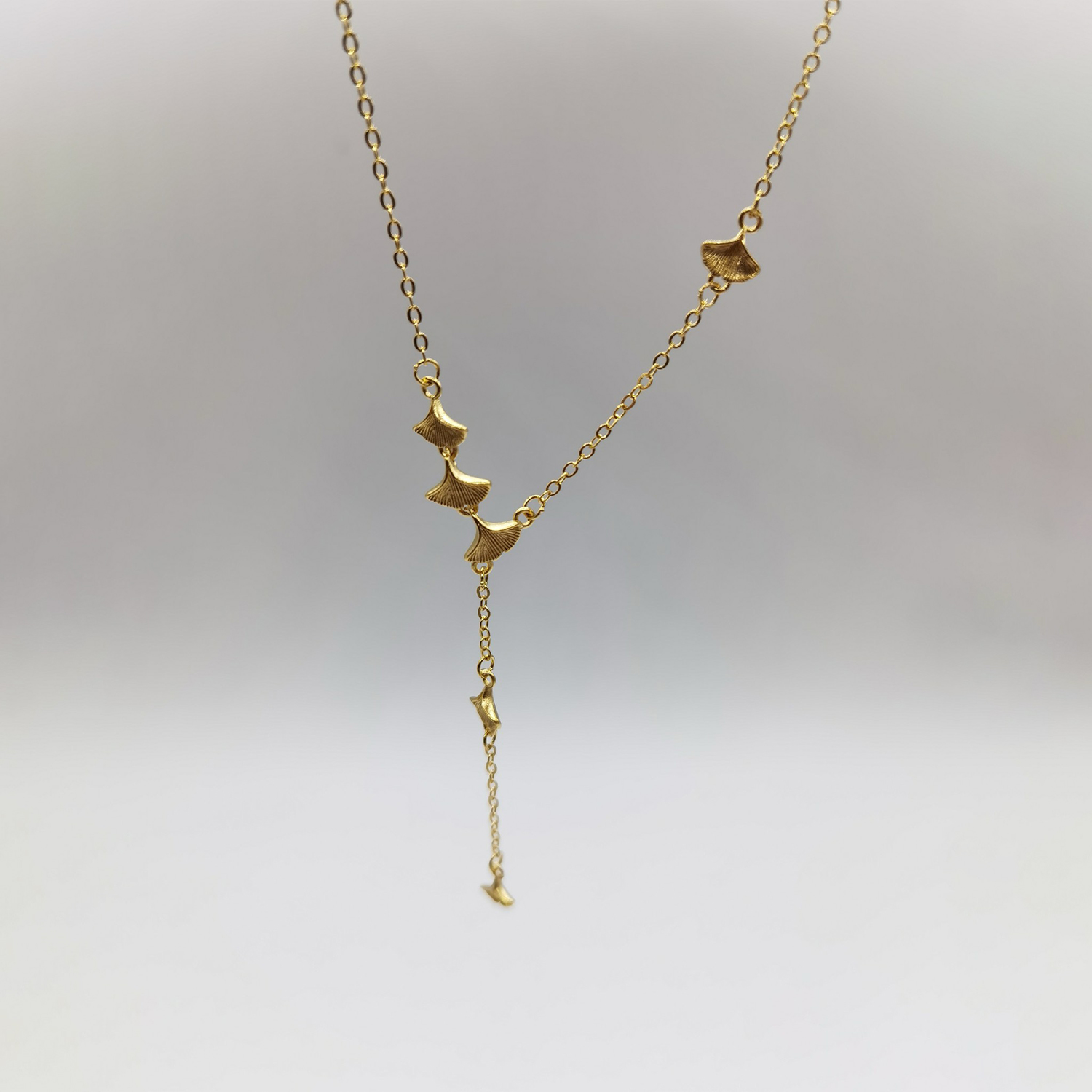 Alluvial gold vacuum electroplating 24K gold Ginkgo leaf necklace