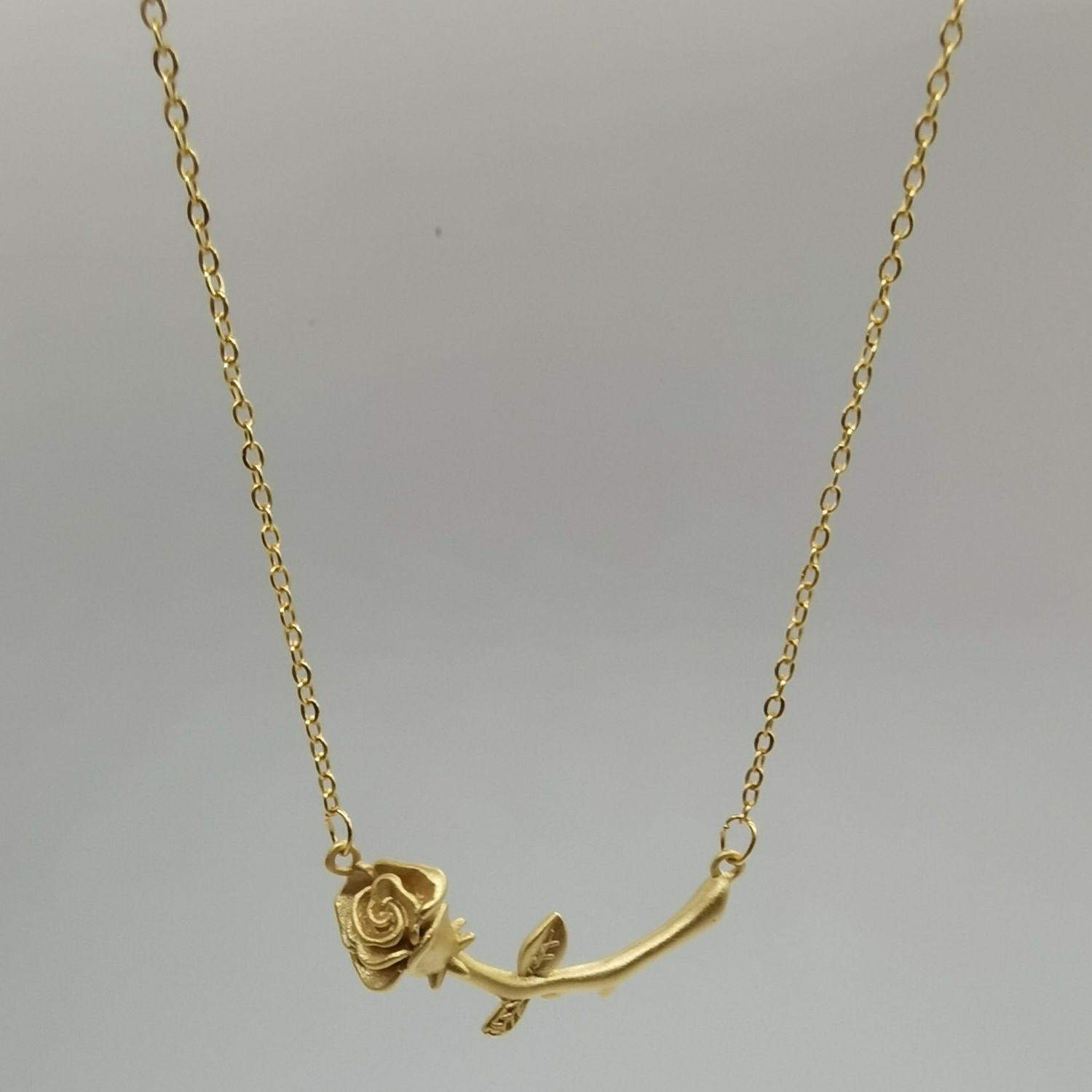 Alluvial gold vacuum electroplating 24K gold rose necklace