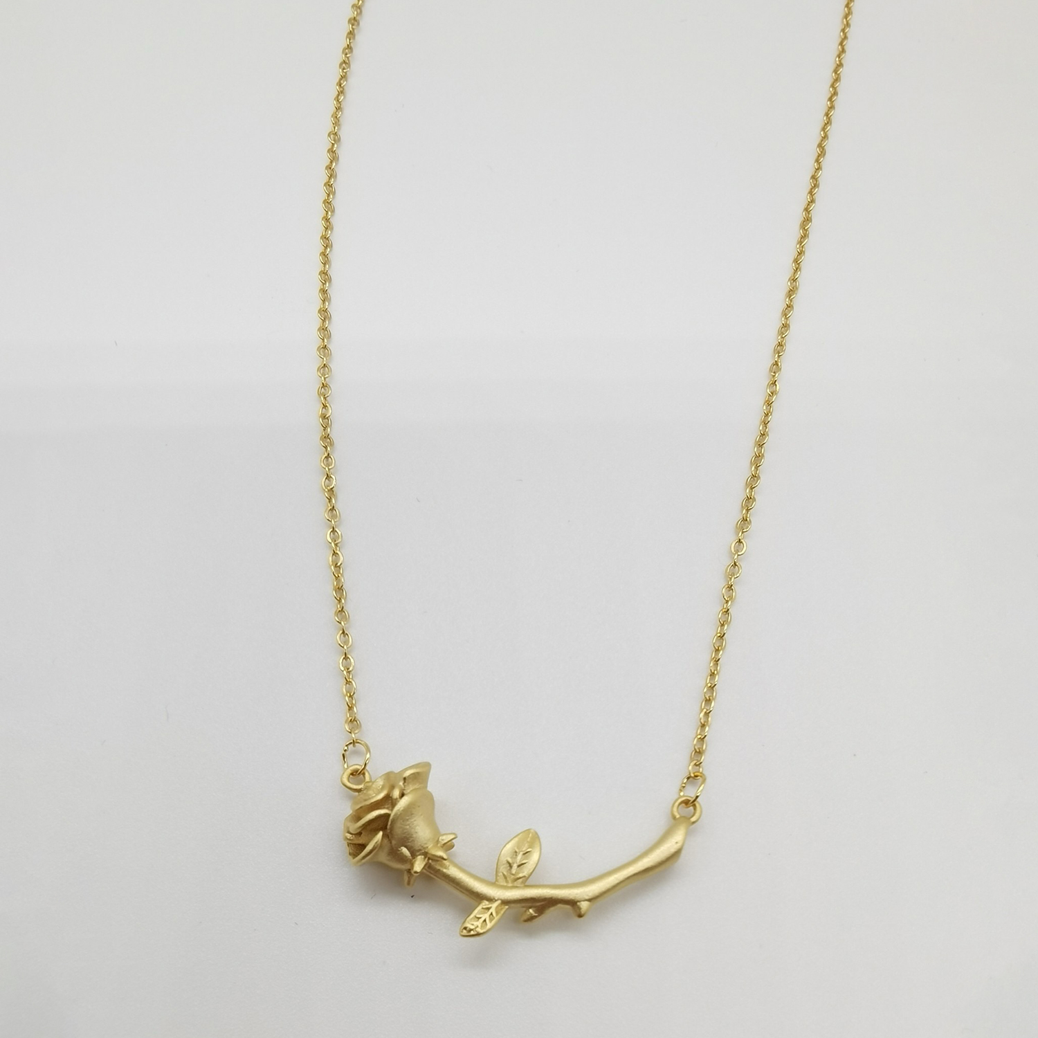 Alluvial gold vacuum electroplating 24K gold rose necklace