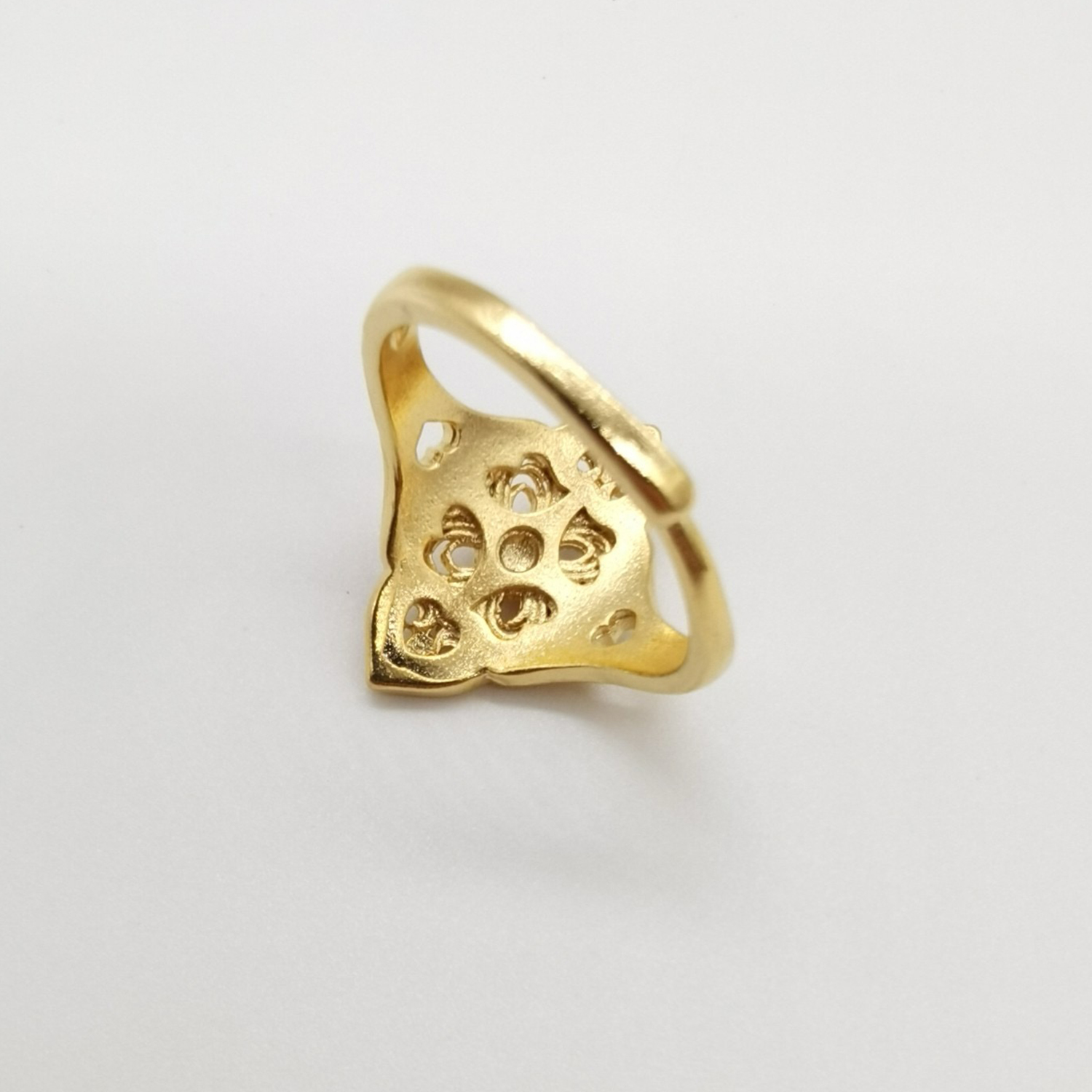 Alluvial gold ancient method enamel vacuum electroplating 24K gold palace style hollow ring