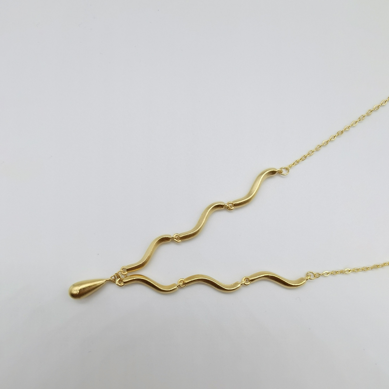 Alluvial gold vacuum electroplating 24K gold water drop necklace